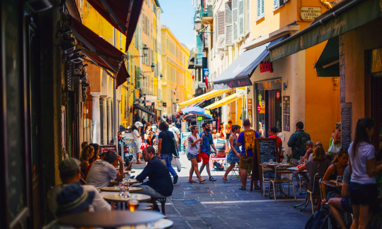 café ouvert dimanche