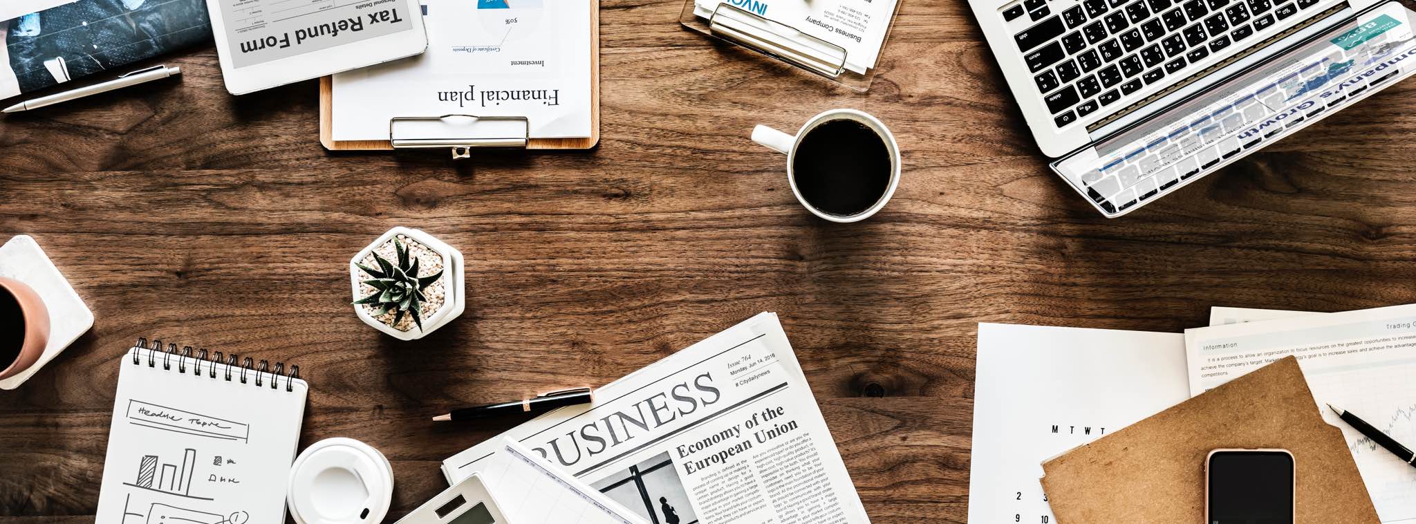 bureau d'un directeur marketing sans automation
